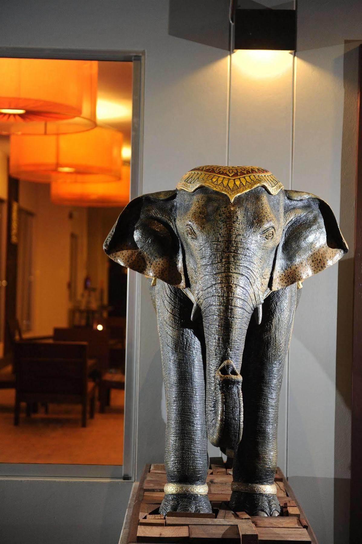 Mawin Hotel Chiang Mai Exteriör bild